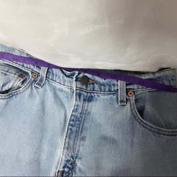 LEVIS 550 VINTAGE LIGHT WASH WEDGIE HIGHWAIST JEAN - Picture 9 of 10